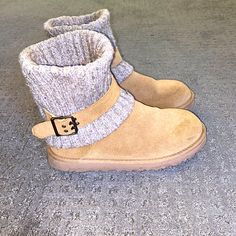 Ugg Sweater Cuff Boots Chestnut Color Size 8 Great Condition Minor Wear On Soles *Smoke-Free + Pet-Free Home Ugg Sweater, Cuff Boots, Shoes Ugg, Chestnut Color, Boot Cuffs, Womens Uggs, Ugg Shoes, Chestnut, Rain Boots