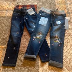 Nwt Super Cute Jeans Both Size 4t Cat & Jack Flower Appliqu Blue Ink Unicorn Sequin Detail Cute Blue Jeans For Playtime, Black Jeans Boys, Zara Denim Jeans, Denim Flare Jeans, Pull On Jeans, Denim Color, Cute Jeans, Black Denim Jeans, Gap Denim