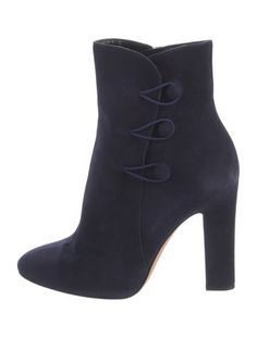 Gianvito Rossi Suede Ankle BootsBlueSemi-Pointed ToesConcealed Zip Closure at SidesDesigner Fit: Boots by Gianvito Rossi typically run a half size small. Gianvito Rossi, Suede Boots, Boot Shoes Women, Shoe Boots, Women Shoes, Running, Boots, Blue