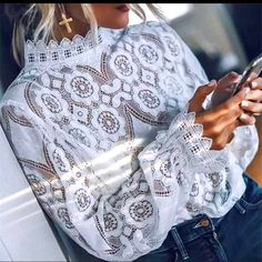 This Lace Blouse Is Beautiful Perfect For That Night Out! Top In Pizzo, Women Lace Blouse, Boho Styl, Lace Blouse Long Sleeve, White Lace Blouse, Lace Top Long Sleeve, High Neck Long Sleeve, Elegant Shirt, Lace Shirt