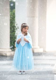 Princess Dress Up | Costumes for Kids, Girls' Accessories Ice Princess Dress, Kids Fashion Boy Outfits, Gown Cape, Trish Scully, Gowns Princess, Pink Princess Dress, Princess Gowns, Girls Fall Dresses, Cape Set