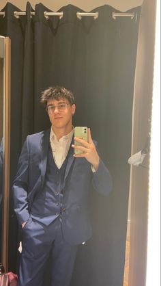 Navy Blue Prom Outfit Men, Prom Outfits For Guys Navy Blue, Prom Outfits For Guys Blue, Grad Suits Men, Dark Blue Prom Suit, Navy Prom Suit, Male Prom Outfits