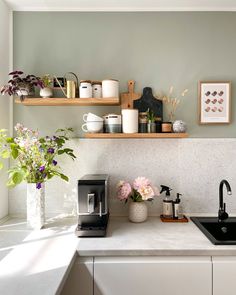 the kitchen counter is clean and ready for us to use