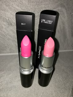 Mac flamingo park Sparkly Lipstick, Nude Pink Lipstick, Lipstick Kit, Barbie Makeup, Fancy Makeup, Hair Skin Nails, Makeup Eye Looks, Lipstick Makeup, Mac Makeup