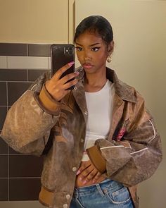 Glamouröse Outfits, Mode Tips, A Jacket, Mode Ootd, Mode Inspo, Pretty Makeup, Mode Inspiration, Black Is Beautiful