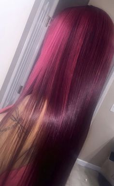 Pink Hair No Bleach, Hair Dye Ideas Color, Orange And Red Highlights, Red Underneath Hair, Underhair Dye, Underneath Dyed Hair, Berry Pink Hair, Hair Dye Color Chart, Mommy Hair