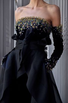 Silk Gazar, Gloves Dress, Money Dress, Bride Dress Simple, Ralph Russo, Velvet Cocktail Dress, Ralph And Russo