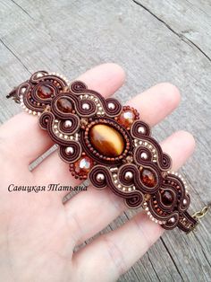 Elegant Brown Gold Soutache Bracelet - Bracelet with tiger eye - Brown Gold Soutache - Brown Gold Je Soutache Bracelet, Gold Schmuck, Soutache Necklace, Beaded Cuff Bracelet, Soutache Earrings, Handmade Jewelry Necklace, Eye Glass, Soutache Jewelry, Arm Cuff