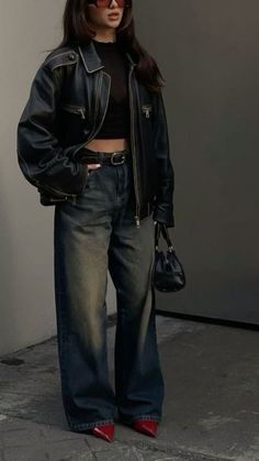 Streetwear Classy Outfit, 2024 Outfit Aesthetic, Outfit Spring 2024 Women, Casual Heel Outfits, Sade Girl Outfit, Powerful Outfits Women, 2024 Spring Outfits, Fashion Summer 2024, Business Street Style