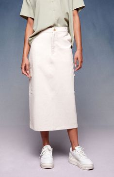 Summer White Skirt With Side Pockets, White Summer Skirt With Side Pockets, White Fitted Cargo Skirt With Pockets, White Fitted Cotton Cargo Skirt, Fitted White Cotton Cargo Skirt, White Skirt With Side Pockets For Spring, Casual Fitted Cargo Pencil Skirt, Summer White Cargo Skirt With Pockets, Fitted Cotton Cargo Skirt For Summer