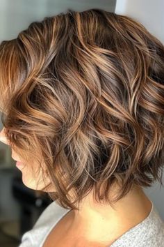 Wavy Inverted Bob, Wavy Angled Bob, Layered Wavy Bob, Angled Bangs, Short Wavy Hairstyles, Short Bob Styles, Perm Hair, Wavy Pixie, Medium Length Curly Hair