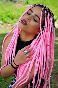 Aesthetic Grunge Black, Festival Hair Braids, Festival Braids, Pink Blonde Hair, Yarn Braids, Big Box Braids, Cute Hair Colors