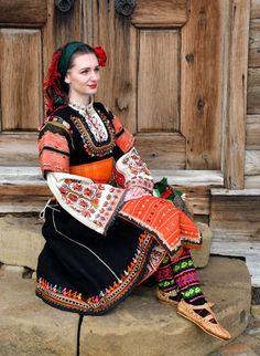 Serbian Women, Bulgarian Folklore, Bulgarian Clothing, Folk Embroidery, Ethnic Dress, Historical Fashion