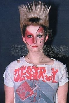 punk fashion vivienne - Google Search Pamela Rooke, 80s Punk Hair, Jordan Mooney, Vivienne Westwood Punk, 1970s Punk, God Ideas, Blitz Kids, 70s Punk