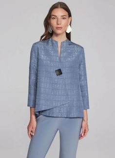 Joseph Ribkoff Cropped Jacket Serenity Blue, Joseph Ribkoff, Cropped Blazer, Retro Stil, Jacquard Fabric, Crop Jacket, Jacket Style, Designer Outfits Woman, Blue Fabric