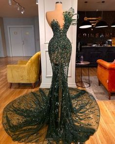 Crystal Prom Dress, Prom Dresses Sparkly, Classy Prom, Gold Prom, Prom 2024, Prom Girl Dresses, Senior Prom Dresses, Gowns For Women, Stunning Prom Dresses