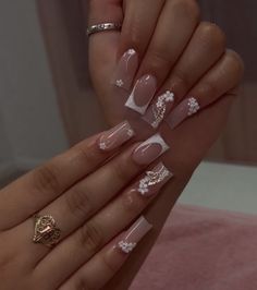 Nail Ideas 2023 Short, Acrylic Nails Designs Square, Nails Painted, Nail Trend, Simple Acrylic Nails, French Acrylic Nails