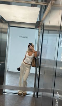 Chill Fits, Fitness Inspiration Body, Basic Fits, Winter Fits, Dream Clothes, Comfy Fits, Comfy Casual