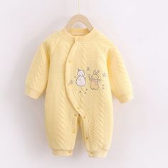 This long sleeve growsuit crosses over and secures with snap clips. It features snap buttons at the inner leg and chest for easy dressing. This growsuit is comfortably soft and stretchy. Material: Cotton Aged Clothing, Easy Dressing, Snap Clips, Baby Grows, Baby Prints, Cartoon Print, Simple Dresses, Photo Props, Baby Animals