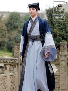 Chinese Ancient Clothing, Historical Fashion 1700s, Cultural Clothing, Fantasy Garb, Traditional Asian Dress, Chinese Traditional Dress, China Clothes