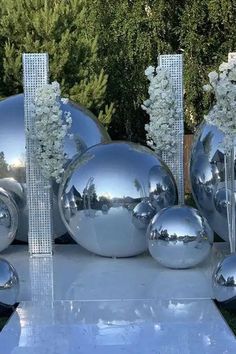 Retro Groovy Wedding Decoration Giant Mirror, Sneaker Ball, Birthday Backdrops, Gold Backdrop, Shimmer Wall, Event Props, Christmas Carnival, Metallic Balloons, Giant Inflatable