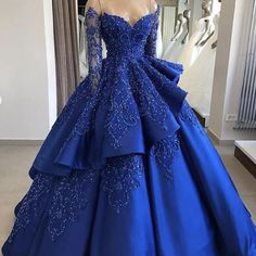 Royal Blue Satin Prom Dress, Royal Blue Quinceanera Dresses, Couture Dior, Blue Ball Gown, Royal Blue Prom, Prom Dresses 2023, Vintage Ball Gowns, Blue Prom Dresses, Long Sleeve Ball Gowns