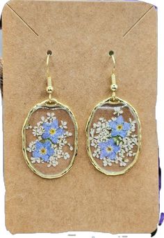 Dainty Blue Jewelry With Pressed Flowers, Blue Teardrop Jewelry With Pressed Flowers, Nature-inspired Dangle Earrings With Pressed Flowers, Elegant Blue Pressed Flower Earrings, Forget Me Not Resin Earrings, Forget Me Not, Dried Flowers, Jewelry Gifts, Dangle Drop Earrings