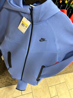 Tuta Nike, Nike Tech Fit, Nike Tech Fleece Men, Nike Hoodie Outfit, Nike Tech Hoodie, Nike Fleece Jacket, Nike Tech Fleece Hoodie, Fleece Men, Sweats Outfit