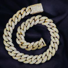 Elevate your style with our exquisite 20mm Curb Chain, a statement piece that embodies luxury and sophistication. Crafted with meticulous attention to detail, this stunning chain is perfect for those who appreciate the finer things in life. Material: Premium 18K Gold Plating over Solid Sterling Silver Width: 20mm Length Options: Available in 18", 20", 22", and 24" lengths to suit your preference. Design: Classic Curb Chain Style: The curb chain design features interlocking links that lay flat ag Ring Shapes, Chain Design, Green Diamond, Chain Jewelry, Aquamarine Blue, Sapphire Engagement, Yellow Diamond, Pink Diamond, Curb Chain