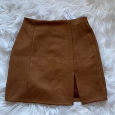 High Waisted Faux Suede Mini Skirt Brown Suede Skirt, Skirts Brown, Brown Mini Skirt, Faux Suede Skirt, Tan Skirt, Sewing Projects Clothes, Brown Skirt, Party Fits, Suede Mini Skirt