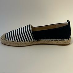 New Without Tags. Never Been Worn! An Espadrille-Plaited Platform Blends With Sophisticated Leather For A Fresh Accent In The Cameryn Flats From Lauren Ralph Lauren. 3/4" Espadrille Platform Round-Toe Slip-On Espadrille Flats Navy/White Stripes Chic Slip-on Espadrilles With Cushioned Footbed, Chic Slip-on Espadrilles With Contrast Sole, Spring Slip-on Flats With Contrast Sole, Spring Slip-on Espadrilles With Contrast Sole, Chic Slip-on Flat Espadrilles, Chic Espadrilles With Contrast Sole For Summer, Chic Summer Espadrilles With Contrast Sole, Chic Spring Flat Espadrilles, Chic Beach Espadrilles With Contrast Sole