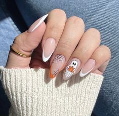 Halloween Nails Short Gel Pumpkin, Cute Halloween Nail Designs Almond, Cute Almond Fall Nails, Almond Halloween Nails Simple, Fall Nails Trendy Almond, October Nail Ideas Acrylic, Spooky Season Nails Simple, Cutesy Fall Nails, Senior Nails Graduation