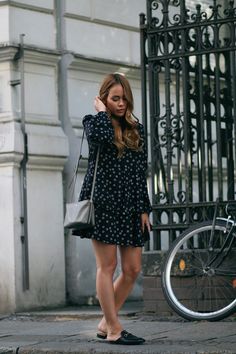 teetharejade Outfit: Gucci Slipper & Flower Dress » teetharejade Mules And Dress Outfit, Zapatos Mules Outfit, Mules Dress Outfit, Dress With Mules Outfit, Mules With Dress, Gucci Mules Outfit, Mules Outfits, Mule Outfit, Gucci Princetown Slipper