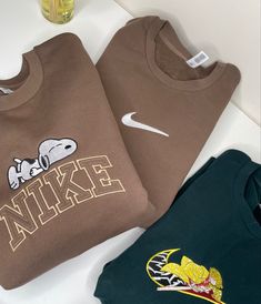 Snoopy Hoodie Sweatshirts, Customized Nike Sweatshirt, Snoopy Clothes Aesthetic, Nike Disney Sweatshirt, Nike Embroidery Sweatshirt, Custom Nike Sweatshirt, Brown Green Aesthetic, Brown Nike Sweatshirt, Beige Hoodies