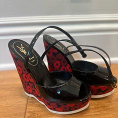 Yves Saint Laurent Wedges Black Leather With Kisses On The Wedge. Beautiful Like New, Barely Worn Heels. Size 37 70s Heels, Zebra Heels, Pink Sweets, Juicy Couture Jewelry, Black Leather Wedges, Yves Saint Laurent Shoes, Cute Shoes Heels, Funky Shoes, Black Wedges