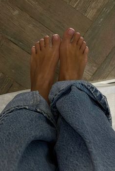 Toe Nail Color, Summer Toe Nails, Toe Nail Designs, Neutral Nails, Clean Nails, Nature Tattoos, Manicure Y Pedicure