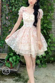 Short Sleeve Vintage Floral Mini Dress – Nada Outfit Land Pink Flowery Dress Outfit, Pink Fantasy Dress Short, Flower Dress Aesthetic, Dress Cute Outfits, Vintage Mini Dress, Kawaii Clothing, Vintage Mini Dresses, Girly Dresses, Kawaii Dress