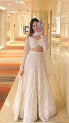 Diwali Party Outfit Indian, White Dress Mirror Selfie, Lehnga Designs Indian Weddings Simple, Farewell Poses, Lehenga Simple, Shaadi Outfits, Lavender Lehenga, Lehenga Ideas, Creating Outfits