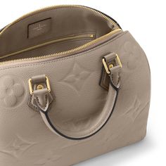 LOUIS VUITTON® - Speedy Bandoulière 25 - Turtledove Speedy Bandoulière 25, Speedy Bandouliere 25, Sac Louis Vuitton, Louis Vuitton Speedy Bandouliere, Louis Vuitton Speedy 25, Speedy Bandouliere, Tan Handbags, Monogram Pattern, Louis Vuitton Official