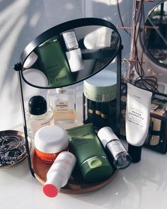 Morning Skincare Routine, Beauty Pie, Skincare Routines, Routine Skincare, Morning Skincare, Skincare Aesthetic, Beauty Storage, Morning Skin Care Routine