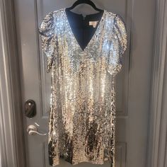 Brand New With Tags. Never Worn. Sequined Dress. Zippered Back Dress With Sleeves. Please See All Pics. In Great New Condition Still With Tags. Dresses Sequin, Michael Kors Dress, Sequined Dress, Dress With Sleeves, Michael Kors Dresses, Back Dress, Dress Backs, Dress Brands, Sequin Dress