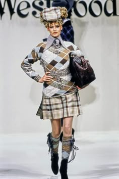 Vivien Westwood, Brand Research, Vogue France, Original Supermodels