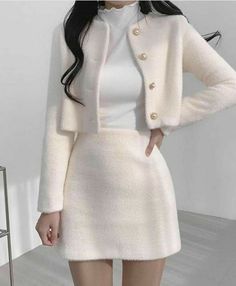 Shopping Tiktok, Clothing Shopping, Academia Fashion, Elegant Coats, Cottagecore Fashion, Elegante Casual, Tweed Suits, Woman Dress, Clothing Vintage