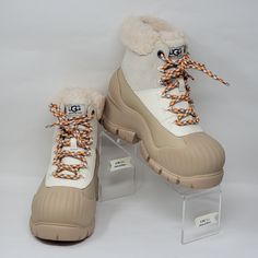 Ugg Adiroam Hiker Winter Boots Fossil White Sheepskin 1134330 Women's Size Multi New Without Box Shoes Ugg, Womens Uggs, Ugg Shoes, White Cream, Cream White, Cute Shoes, Winter Boots, Rain Boots, Fossil