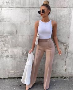 Taupe Pants, Taupe Fashion, Fashionable Work Outfit, High Waisted Dress Pants, Wide Leg Dress Pants, Summer Work Outfits, Casual Work Outfits