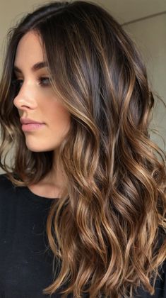 Perfect Your Look with Balayage Hair Brunette Short Bob Lob Haircuts with Balayage 💇 Full Hair Highlights, Brown Hair With Highlights Long, Highlights Long Bob, Brunette Short Bob, Balayage Hair Brunette Short, Haircuts With Balayage, Dark Brown Hair With Highlights, Lob Haircuts, Lob Styling