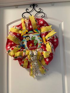 Welcome Classroom Wreath, made on 10 in pancake wood wreath form, pancake ruffle style with red and white deco mesh, school themed ribbon ties and loopy bow. Pancake Wreath, Classroom Wreath, Apple Sign, School Wreaths, Teacher Wreaths, Apple School, Loopy Bow, Welcome To School, Wood Wreath