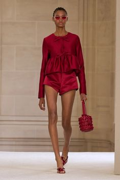 Giambattista Valli Spring 2025 Ready-to-Wear Collection | Vogue Trend 2025, Cropped Leather Jacket, Favorite Daughter, Formal Style, Fashion Line, Wool Jacket