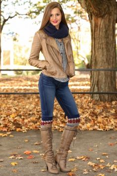 Buisness Attire, High Feeling, High Heel Boots Outfit, Puffer Vests, Fall Boots Outfit, Do Your Thing, Stylish Fall Outfits, Coat Women Fashion, Red Dress Boutique