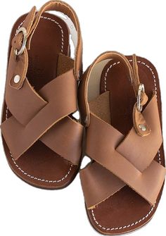 Cross strap, medium brown leather sandals for children. Unisex design. Beauty In Simplicity, Minimalistic Design, Summer Staples, Leather Care, Cobbler, High Quality Leather, Leather Sandals, Soft Leather, Leather Shoes